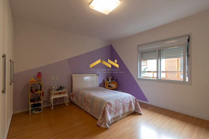 Casa à venda com 3 quartos, 318m² - Foto 15