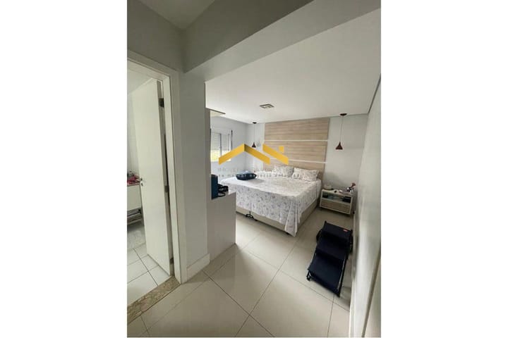 Apartamento à venda com 3 quartos, 192m² - Foto 4