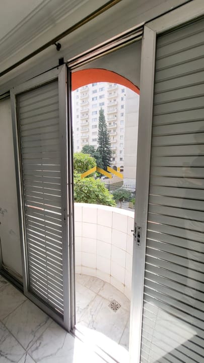 Apartamento à venda com 2 quartos, 104m² - Foto 19