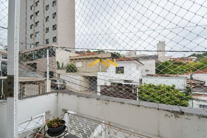 Casa à venda com 2 quartos, 110m² - Foto 6