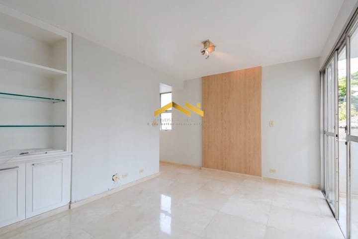 Apartamento à venda com 3 quartos, 97m² - Foto 33