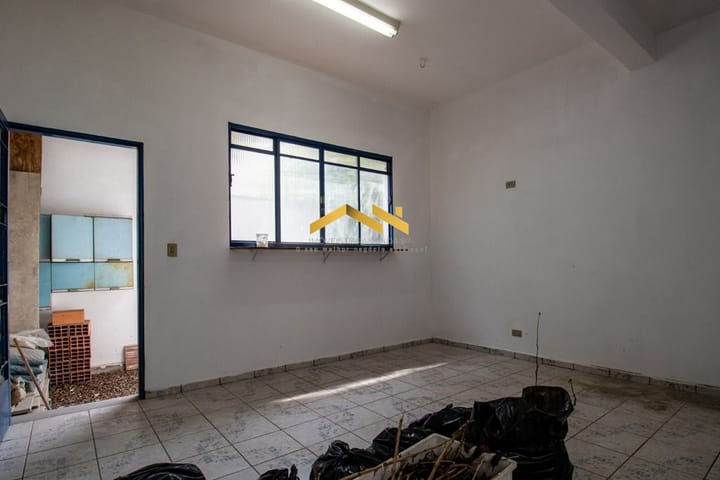 Casa à venda com 4 quartos, 236m² - Foto 17