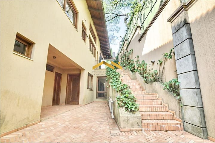 Casa à venda com 4 quartos, 750m² - Foto 30