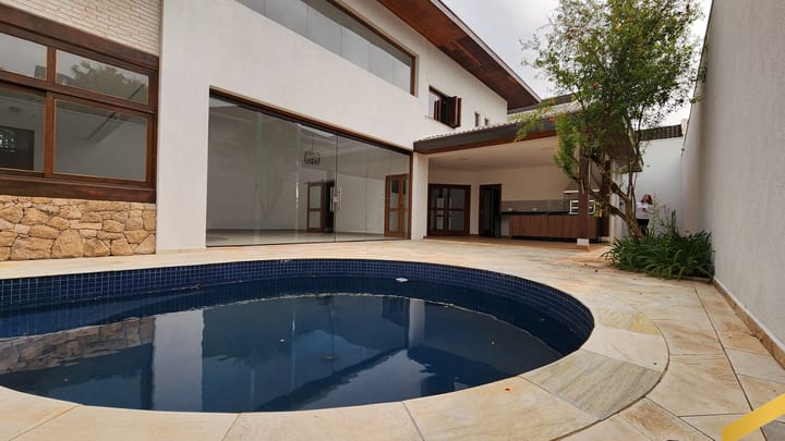 Casa à venda com 4 quartos, 480m² - Foto 4