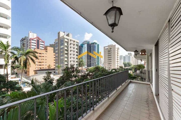 Apartamento à venda com 3 quartos, 165m² - Foto 25