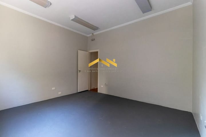 Casa à venda com 3 quartos, 208m² - Foto 17