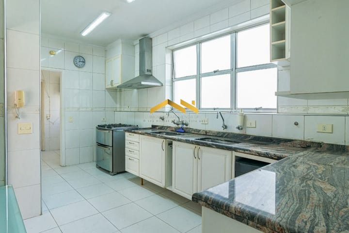 Apartamento à venda com 3 quartos, 175m² - Foto 20