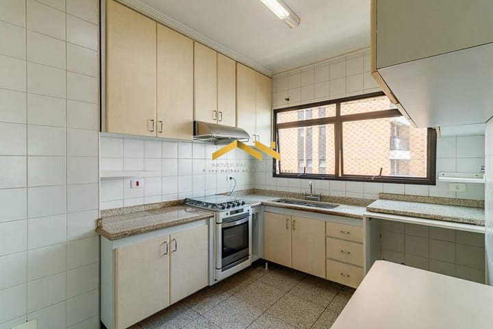 Apartamento à venda com 3 quartos, 164m² - Foto 7