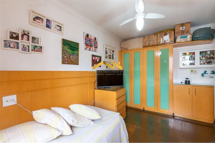 Apartamento à venda com 3 quartos, 137m² - Foto 9