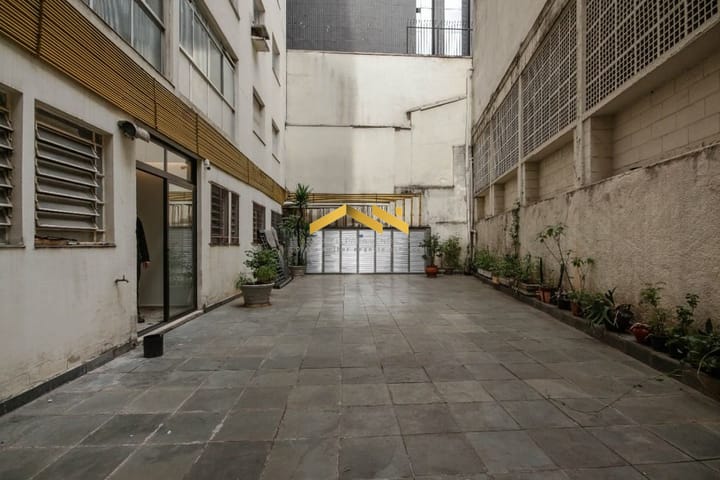 Casa à venda com 4 quartos, 366m² - Foto 10