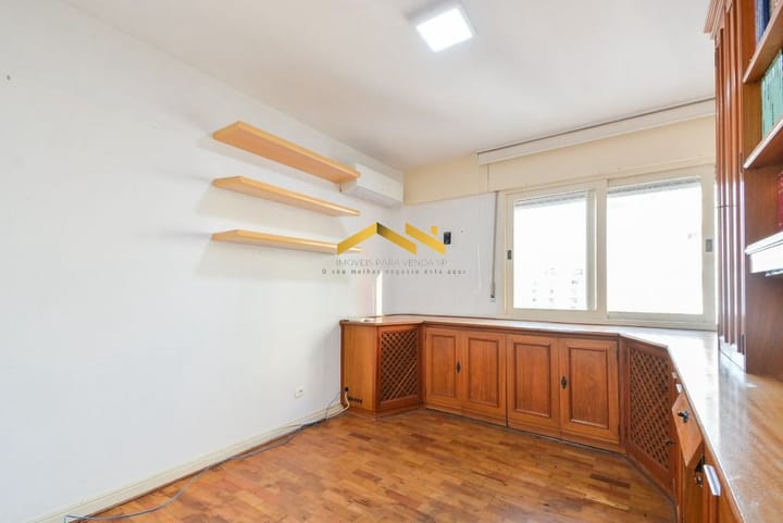 Apartamento à venda com 3 quartos, 143m² - Foto 22