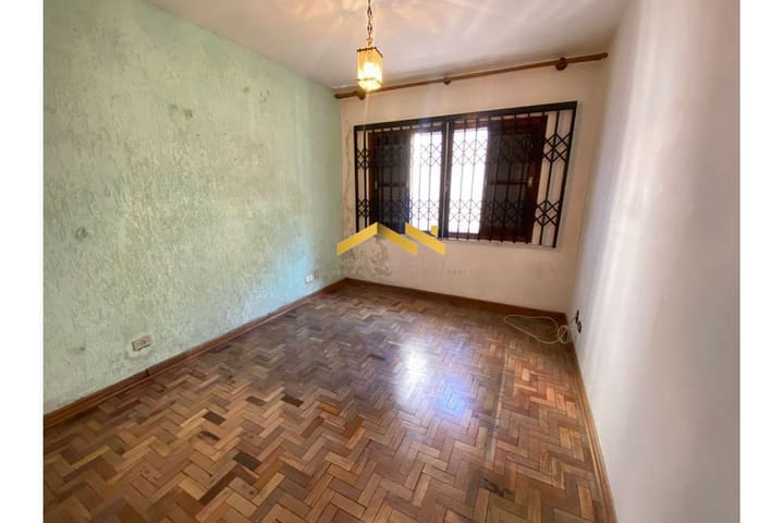 Casa à venda com 3 quartos, 250m² - Foto 3