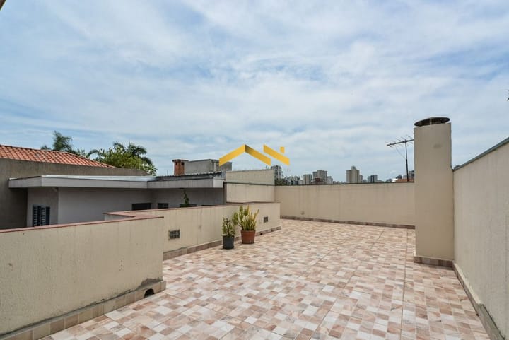 Casa à venda com 3 quartos, 190m² - Foto 2