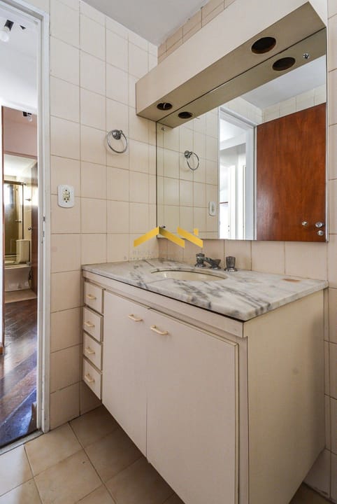 Apartamento à venda com 3 quartos, 105m² - Foto 35