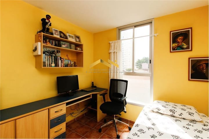 Apartamento à venda com 2 quartos, 69m² - Foto 32