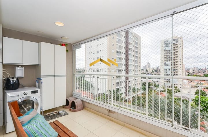 Apartamento à venda com 2 quartos, 65m² - Foto 32