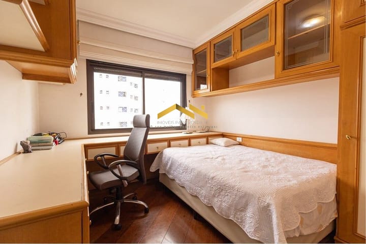 Apartamento à venda com 3 quartos, 187m² - Foto 42