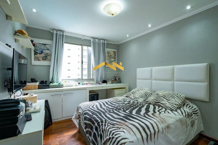 Apartamento à venda com 3 quartos, 130m² - Foto 10