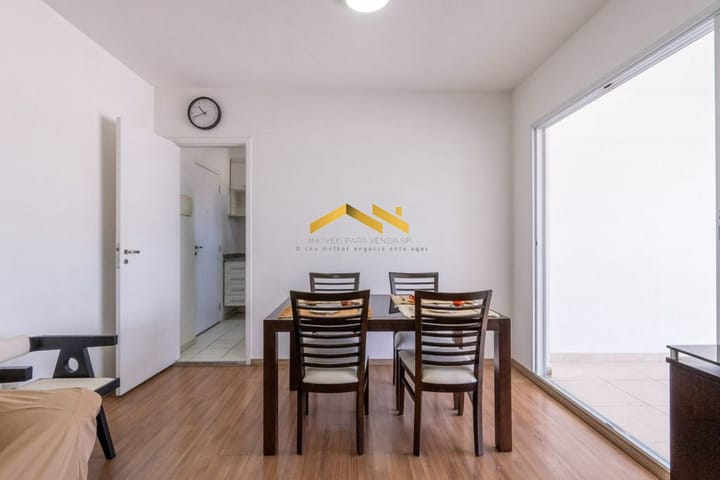 Apartamento à venda com 2 quartos, 69m² - Foto 32