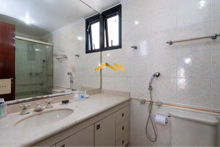 Apartamento à venda com 4 quartos, 200m² - Foto 43