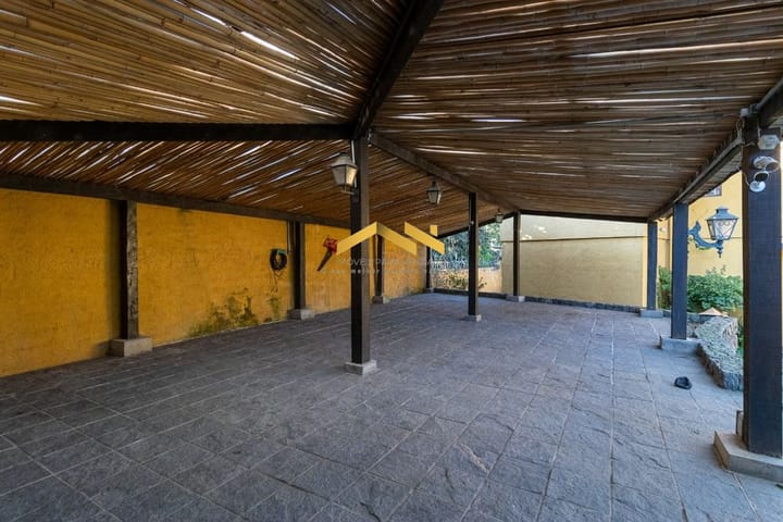 Casa à venda com 5 quartos, 650m² - Foto 35