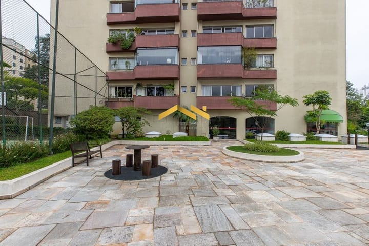 Apartamento à venda com 4 quartos, 300m² - Foto 17