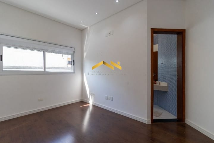 Casa à venda com 4 quartos, 615m² - Foto 12