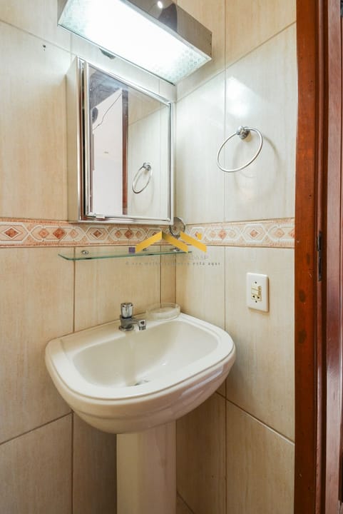 Casa à venda com 2 quartos, 91m² - Foto 10