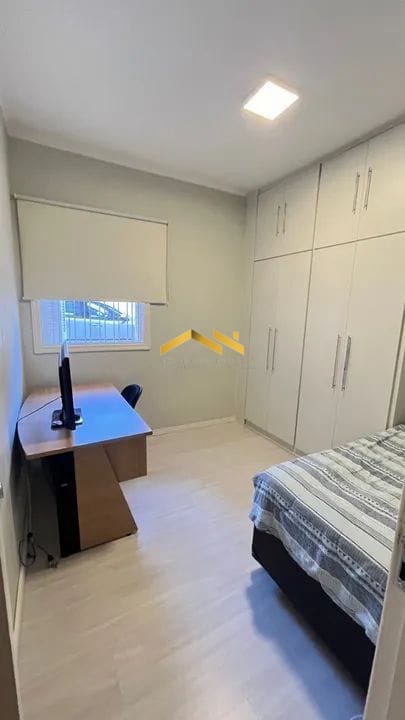 Apartamento à venda com 2 quartos, 76m² - Foto 4