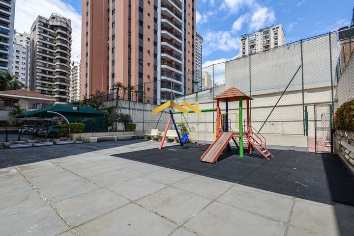 Apartamento à venda com 3 quartos, 111m² - Foto 19