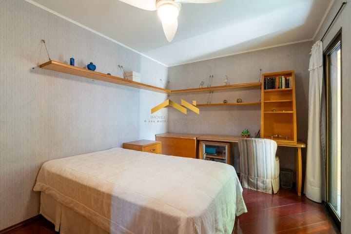 Apartamento à venda com 3 quartos, 243m² - Foto 14