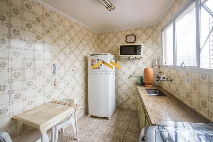 Apartamento à venda com 2 quartos, 85m² - Foto 10