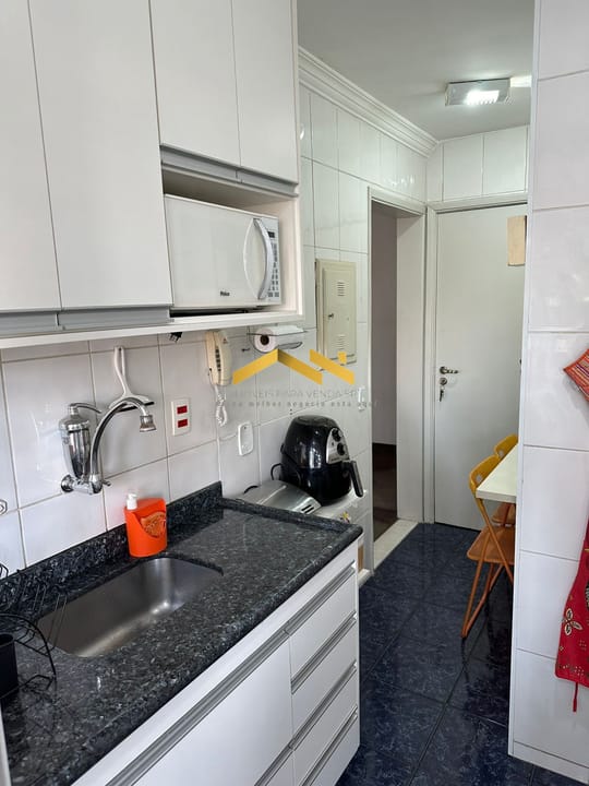 Apartamento à venda com 2 quartos, 58m² - Foto 33