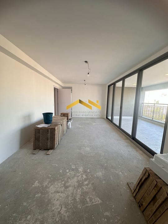 Apartamento à venda com 3 quartos, 132m² - Foto 2