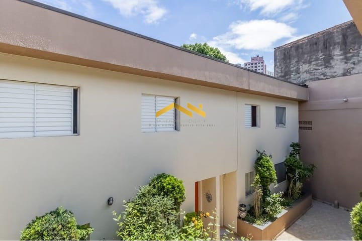 Casa à venda com 2 quartos, 90m² - Foto 5