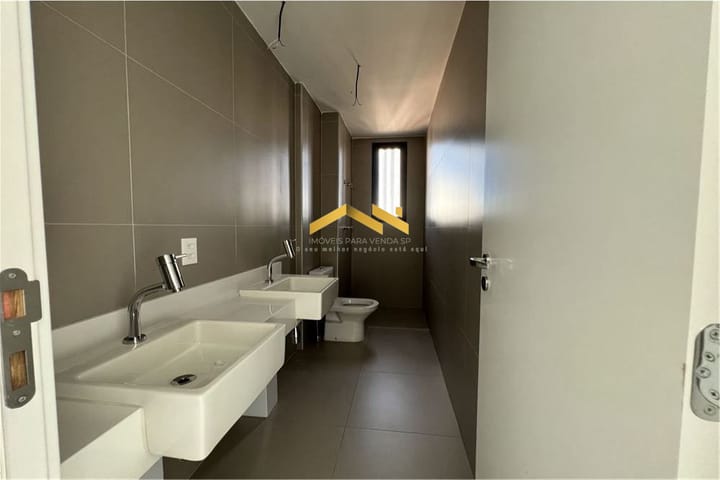 Apartamento à venda com 3 quartos, 139m² - Foto 32