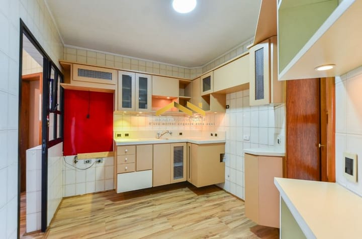 Apartamento à venda com 3 quartos, 176m² - Foto 3