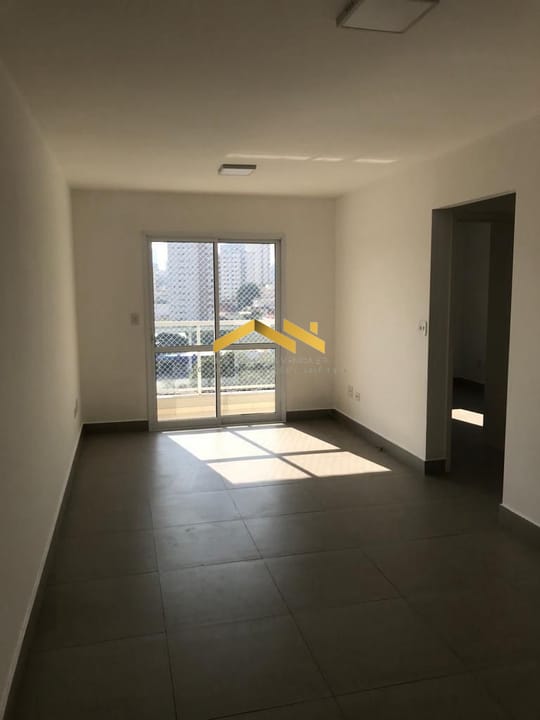 Apartamento à venda com 2 quartos, 63m² - Foto 11