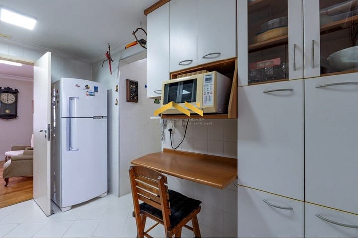 Apartamento à venda com 2 quartos, 85m² - Foto 37