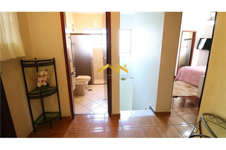 Casa à venda com 3 quartos, 250m² - Foto 28