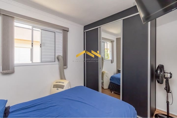 Casa à venda com 2 quartos, 90m² - Foto 12