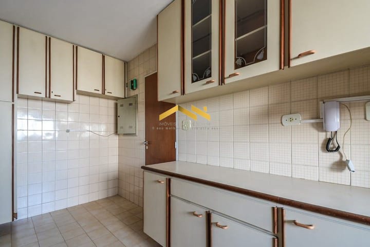 Apartamento à venda com 3 quartos, 105m² - Foto 14