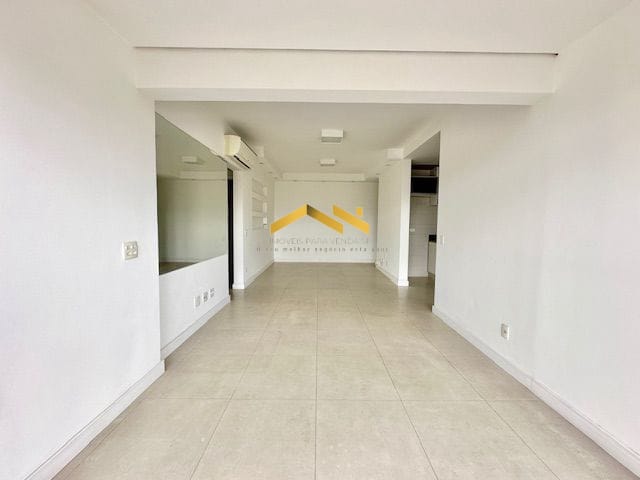 Apartamento à venda com 2 quartos, 74m² - Foto 41