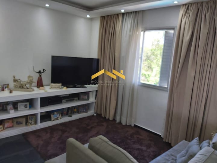 Apartamento à venda com 3 quartos, 135m² - Foto 9