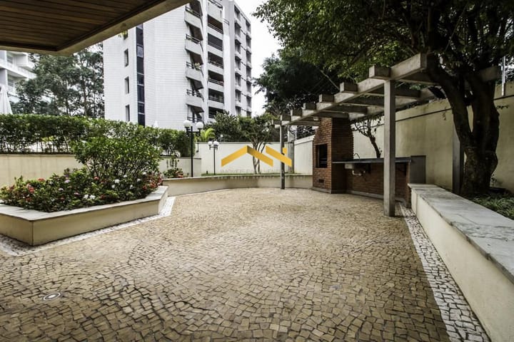 Apartamento à venda com 4 quartos, 238m² - Foto 13