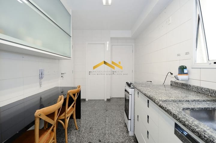 Apartamento à venda com 3 quartos, 129m² - Foto 11