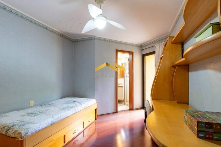 Apartamento à venda com 3 quartos, 243m² - Foto 18