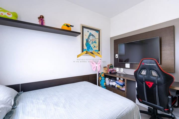 Apartamento à venda com 3 quartos, 154m² - Foto 3