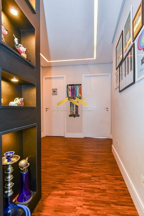 Apartamento à venda com 4 quartos, 238m² - Foto 52