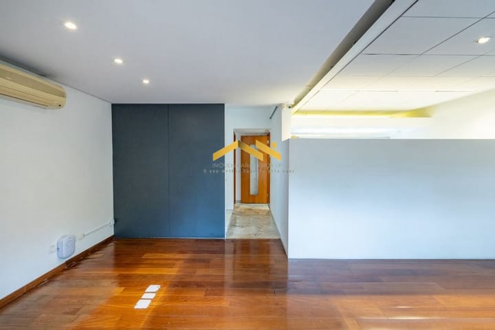 Casa à venda com 3 quartos, 216m² - Foto 47